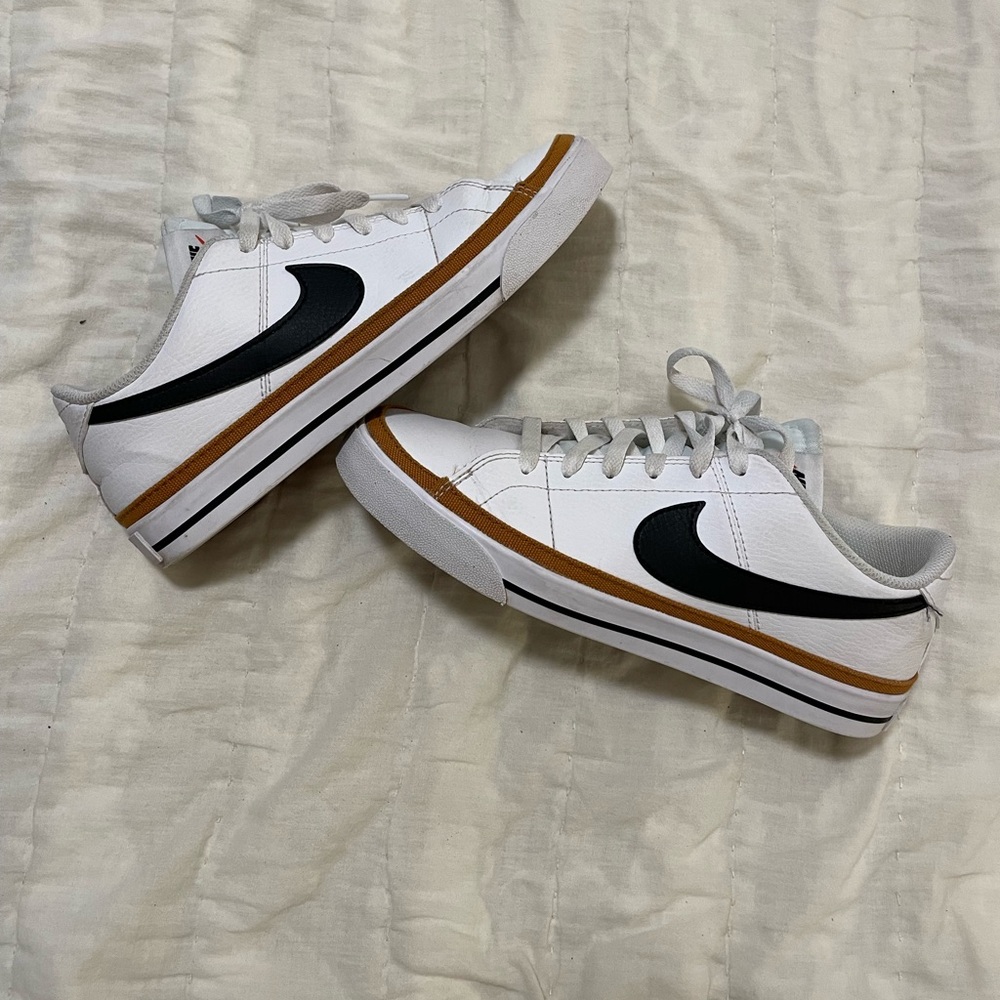 Women’s Nike Court Legacy Next Nature